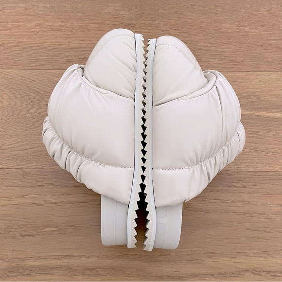 YUME YUME🇳🇱 Beige Tent Slides, IT38 - Picture 6 of 14